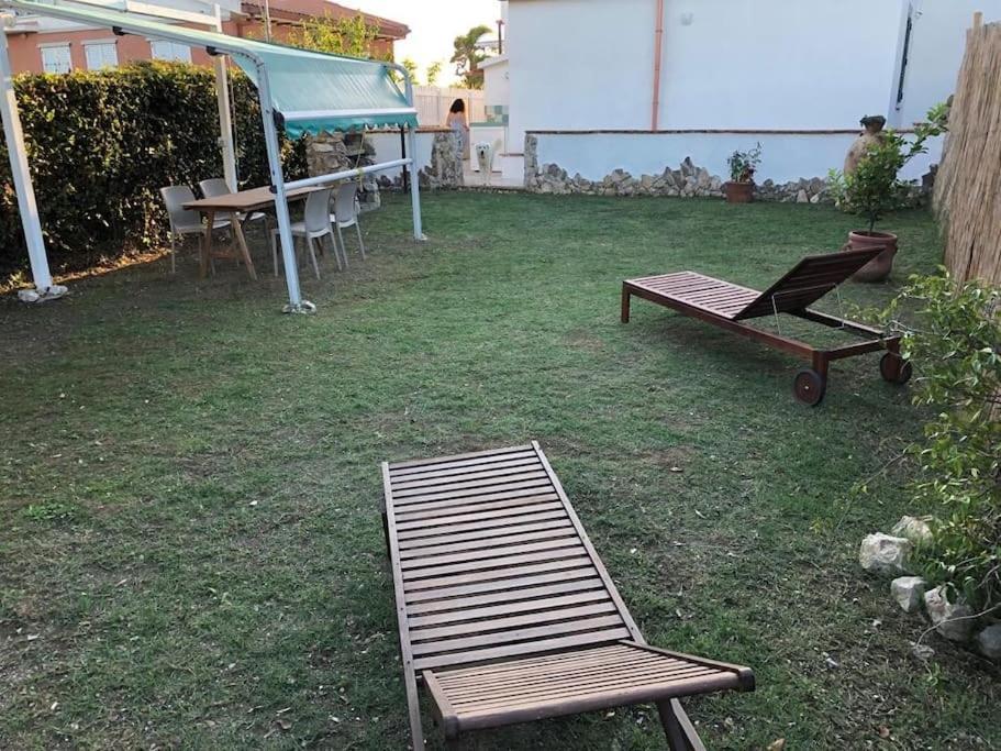 Villetta A Schiera Nei Pressi Del Mare 利沃诺 外观 照片