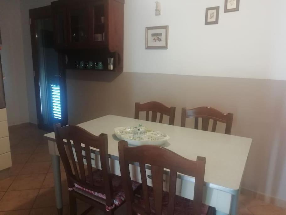 Villetta A Schiera Nei Pressi Del Mare 利沃诺 外观 照片