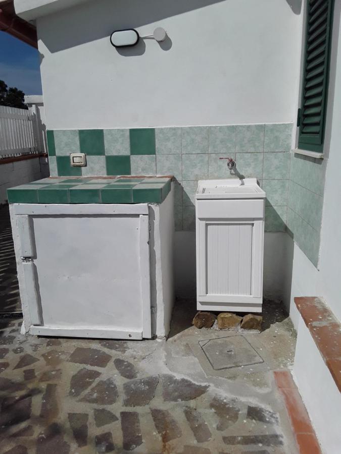 Villetta A Schiera Nei Pressi Del Mare 利沃诺 外观 照片