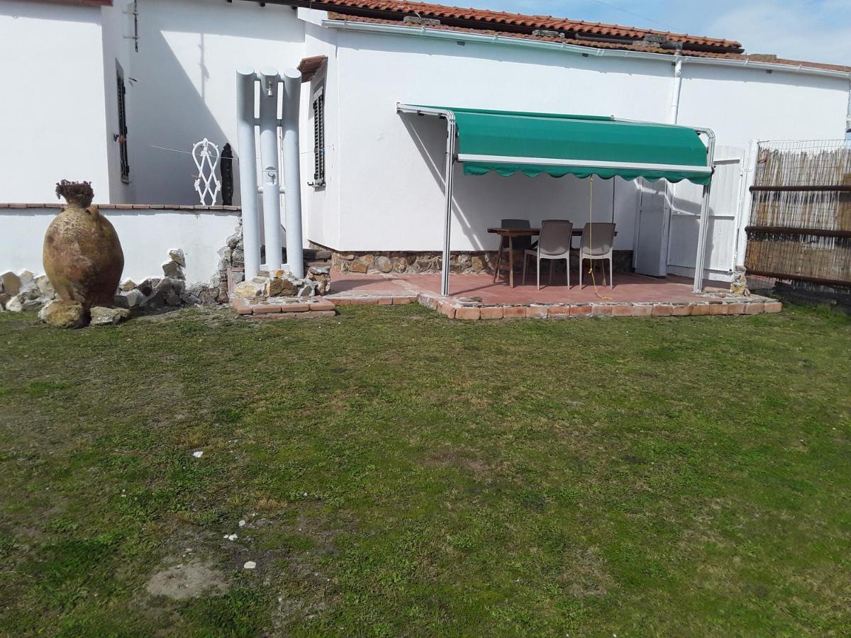 Villetta A Schiera Nei Pressi Del Mare 利沃诺 外观 照片